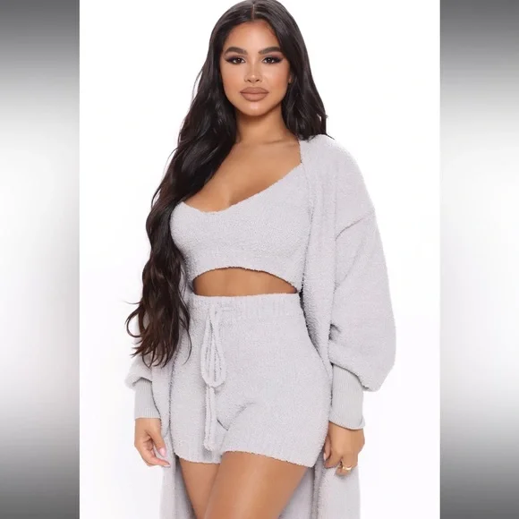 Fashion Nova Living In It Cozy 3-Piece Short Set - Heather Grey XS - NWT - Picture 2 of 8